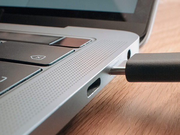 Alternative view of Cable Tipo C Macho a Tipo C Macho XTC-530